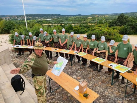 Hegyen, völgyön, vízen át ,,meneteltek” a túlélő tábor résztvevői